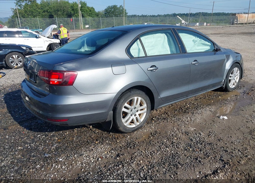 2018 VOLKSWAGEN JETTA 1.4T S VIN: 3VW2B7AJ8JM206679
