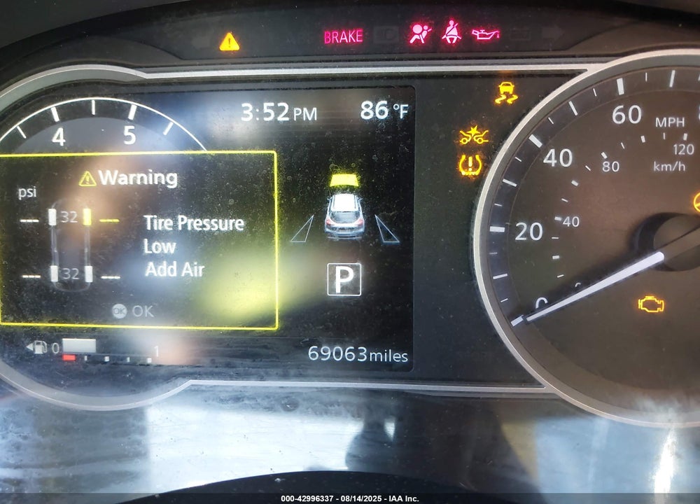 2018 NISSAN KICKS VIN: 3N1CP5CU8JL531068
