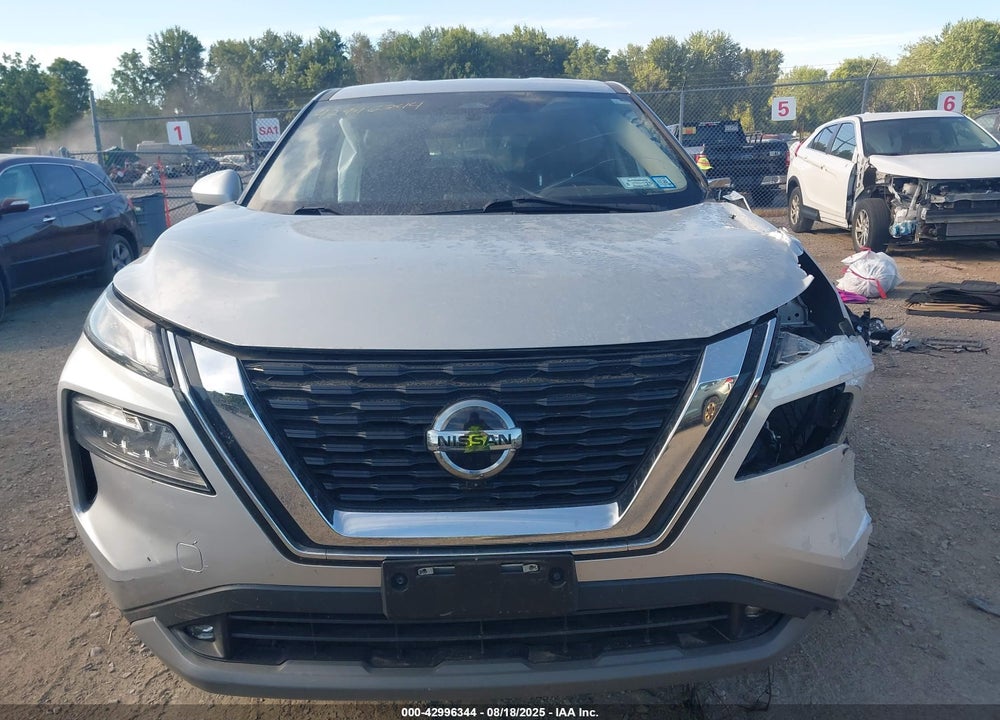 2021 NISSAN ROGUE VIN: JN8AT3BB6MW201727