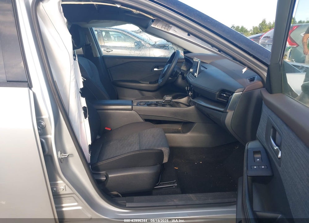 2021 NISSAN ROGUE VIN: JN8AT3BB6MW201727