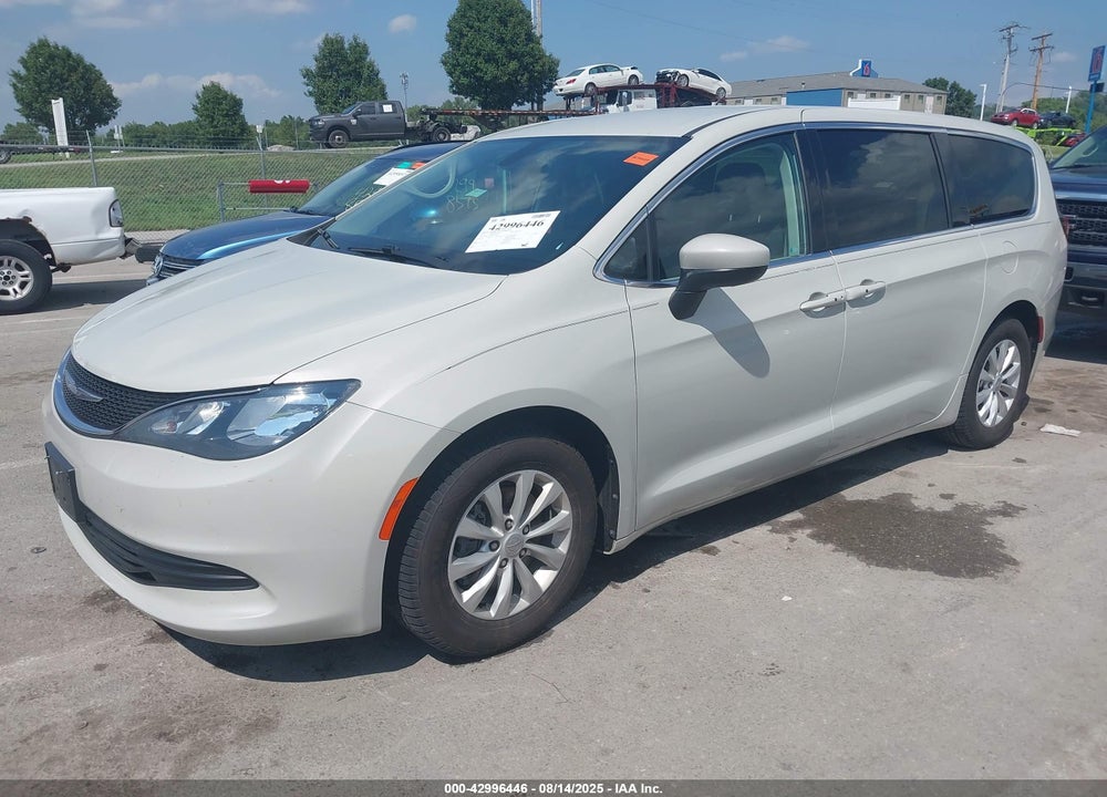 2017 CHRYSLER PACIFICA TOURING VIN: 2C4RC1DG1HR551695