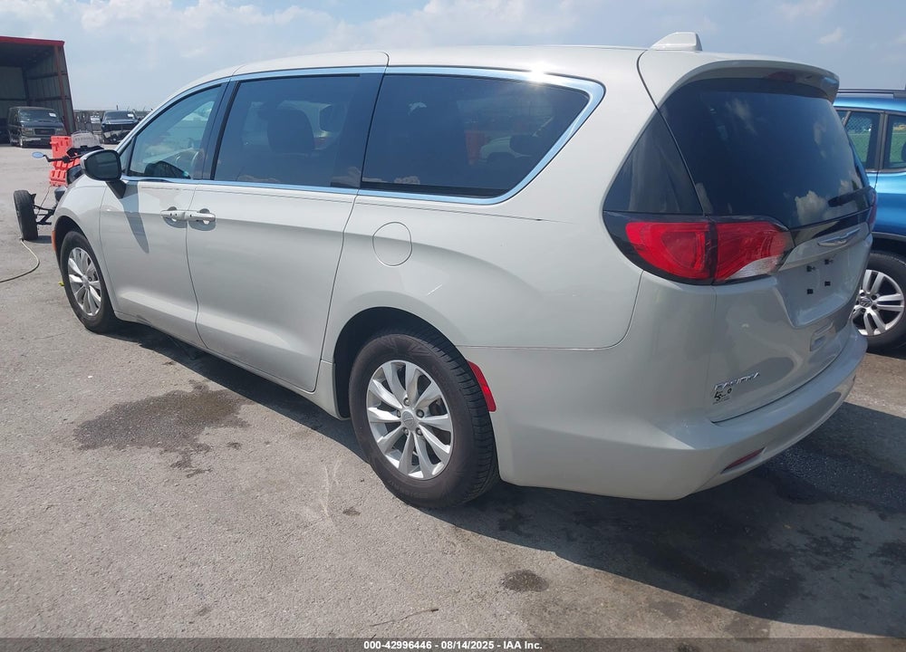 2017 CHRYSLER PACIFICA TOURING VIN: 2C4RC1DG1HR551695