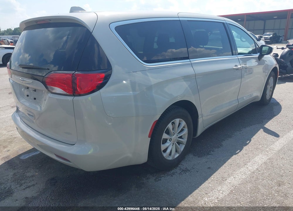 2017 CHRYSLER PACIFICA TOURING VIN: 2C4RC1DG1HR551695