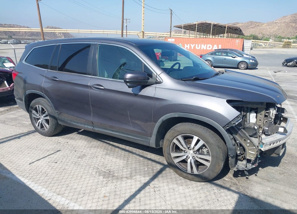 2018 HONDA PILOT VIN: 5FNYF6H57JB044438