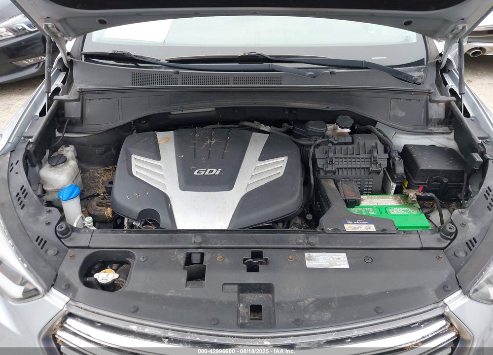 2017 HYUNDAI SANTA FE VIN: KM8SNDHF0HU203190