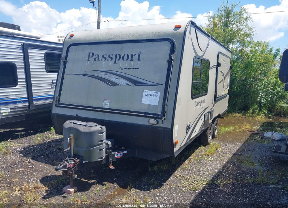 2016 KEYSTONE PASSPORT ULTRALITE VIN: 4YDT17722GT415031