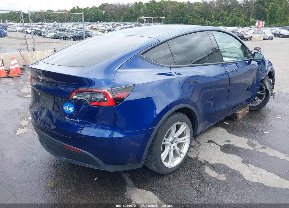 2021 TESLA MODEL Y VIN: 5YJYGDEE8MF066264