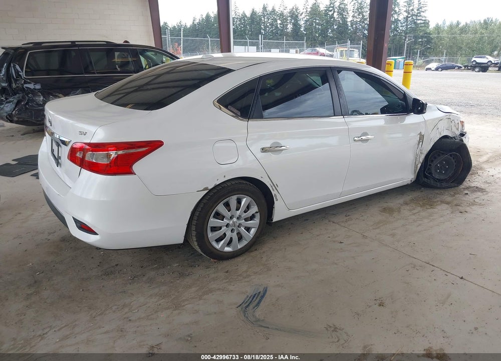 2017 NISSAN SENTRA VIN: 3N1AB7AP8HL680850