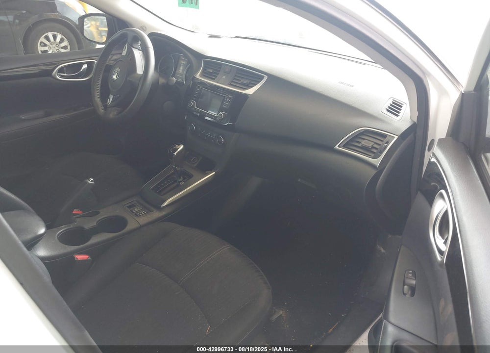 2017 NISSAN SENTRA VIN: 3N1AB7AP8HL680850