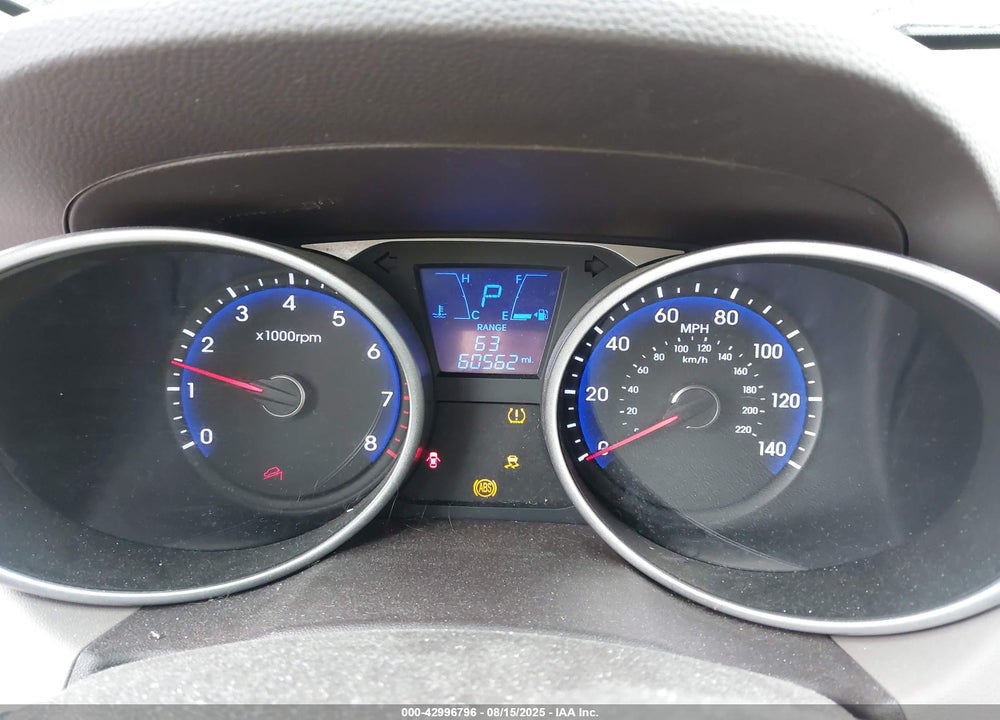 2015 HYUNDAI TUCSON VIN: KM8JT3AF4FU026209