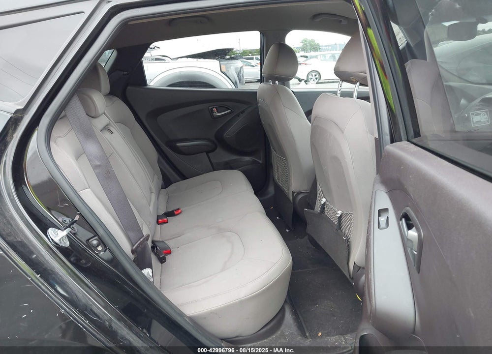 2015 HYUNDAI TUCSON VIN: KM8JT3AF4FU026209