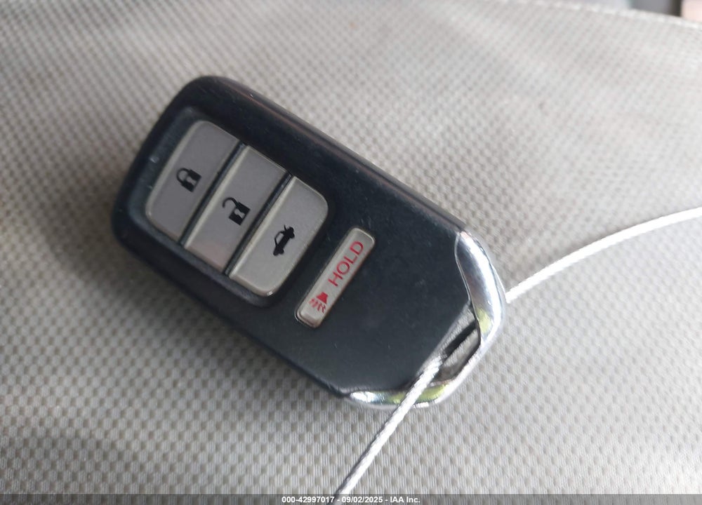 2014 HONDA CIVIC VIN: 19XFB2F84EE074033