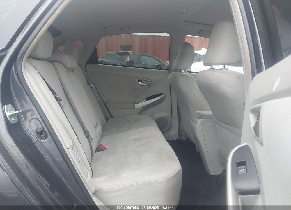 2015 TOYOTA PRIUS VIN: JTDKN3DU9F1910029