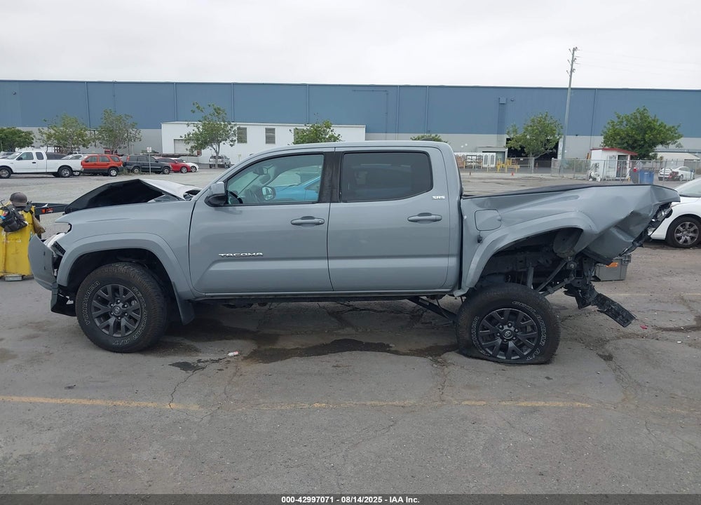 2020 TOYOTA TACOMA SR5 V6 VIN: 3TMCZ5AN6LM300993