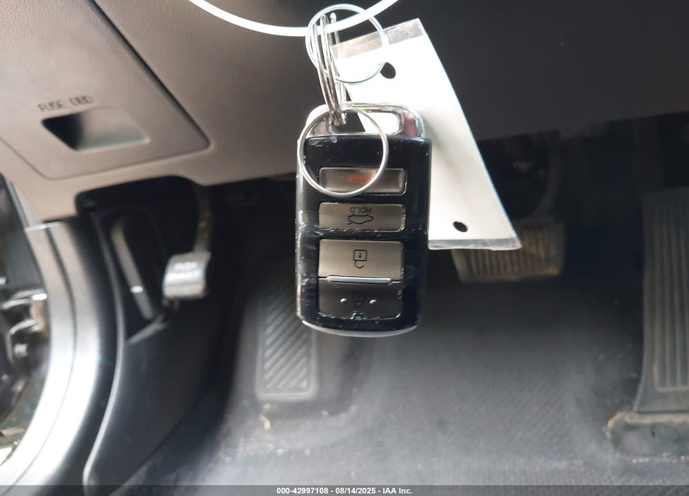 2014 KIA CADENZA VIN: KNALN4D77E5153558