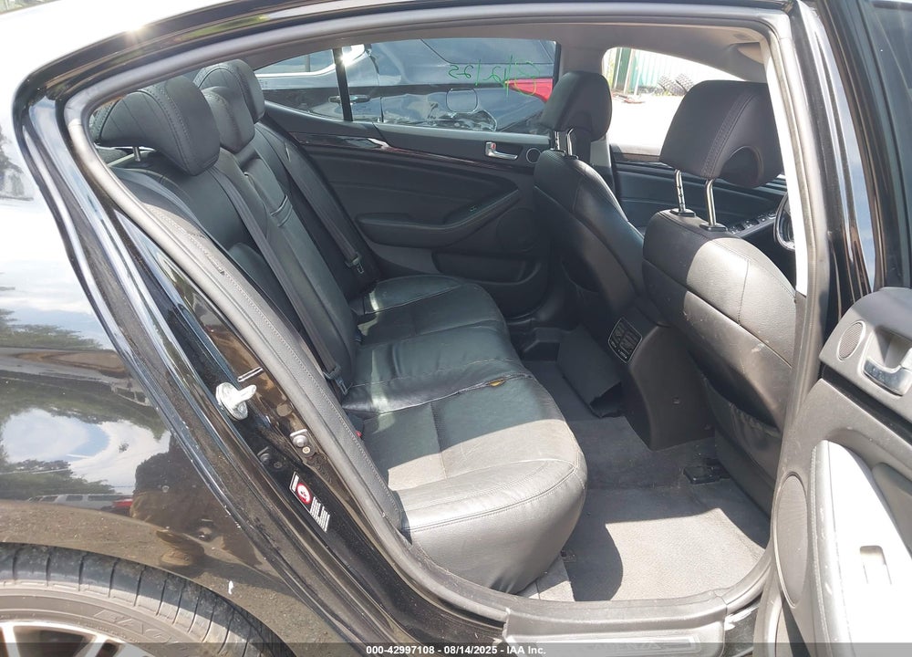 2014 KIA CADENZA VIN: KNALN4D77E5153558