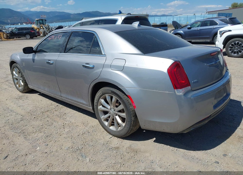 2018 CHRYSLER 300 LIMITED AWD VIN: 2C3CCAKG8JH296679