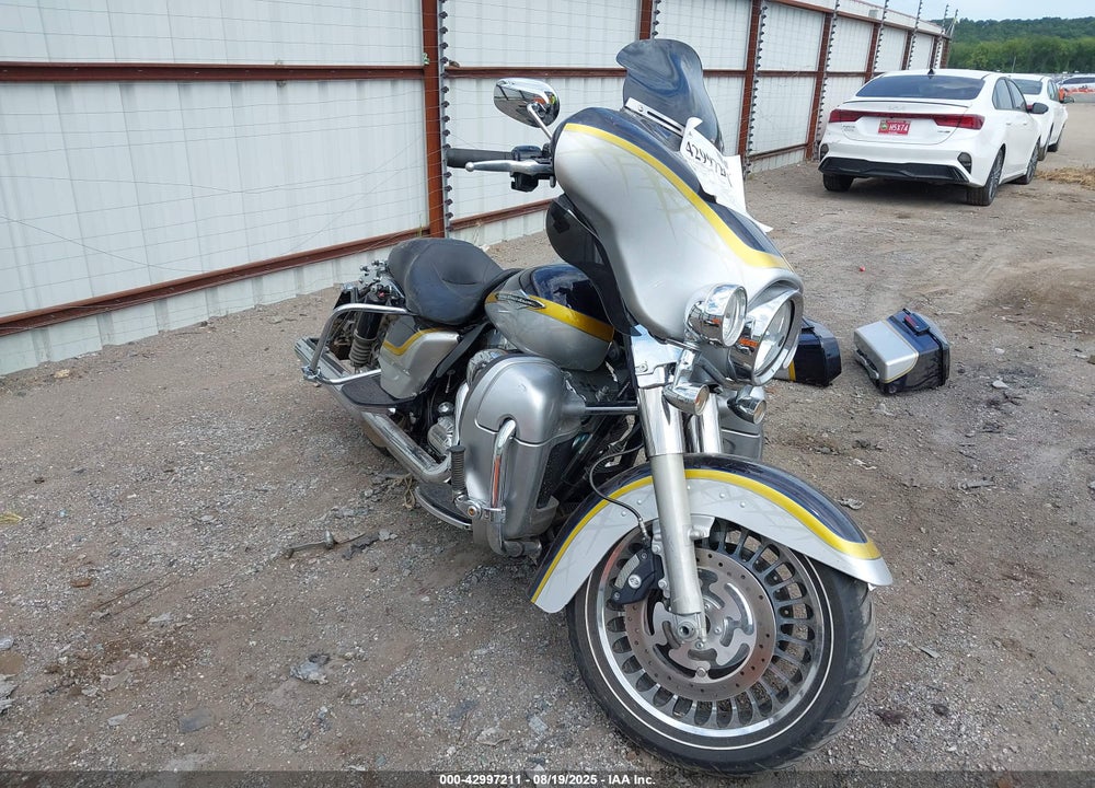 2010 HARLEY-DAVIDSON FLHTK VIN: 1HD1KEM17AB673726