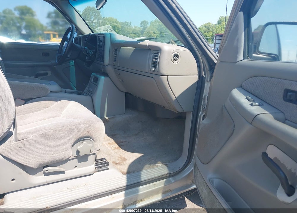 1999 GMC SIERRA 1500 SLE VIN: 2GTEC19T7X1550651