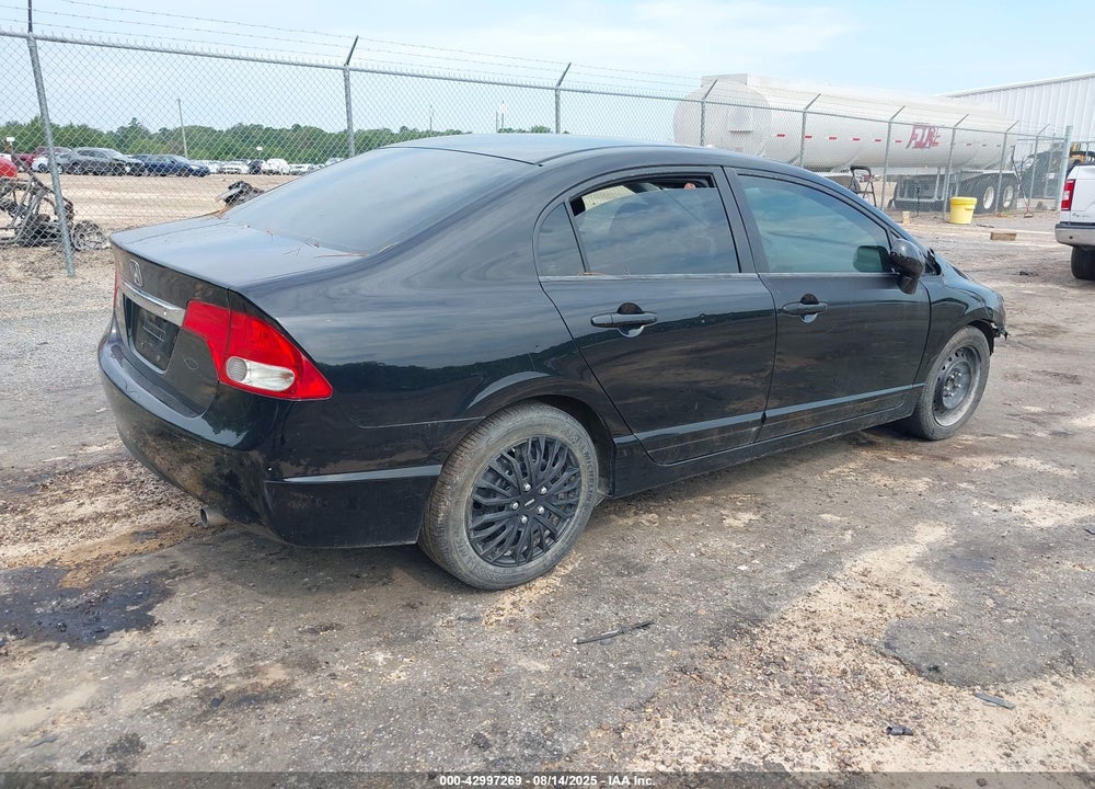 2010 HONDA CIVIC VIN: 2HGFA1F58AH307124