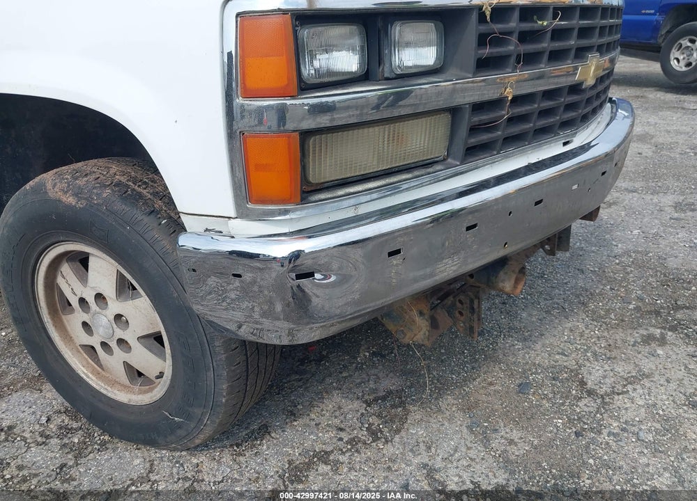 1989 CHEVROLET GMT-400 K1500 VIN: 1GCDK14K6KE191653