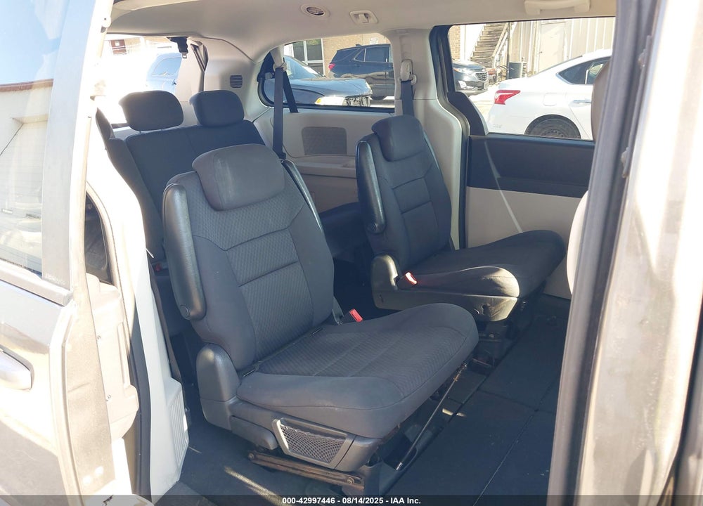 2010 DODGE GRAND CARAVAN SE VIN: 2D4RN4DE1AR339799