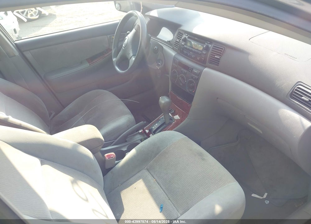 2008 TOYOTA COROLLA VIN: 1NXBR32E58Z979040