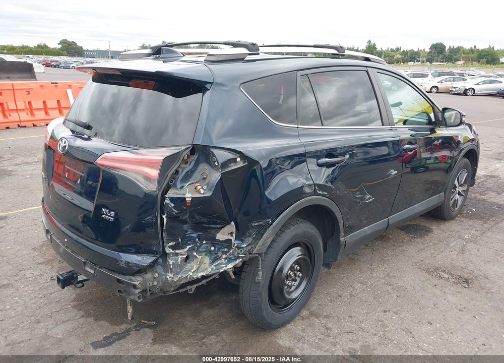2017 TOYOTA RAV4 VIN: 2T3RFREV8HW666514