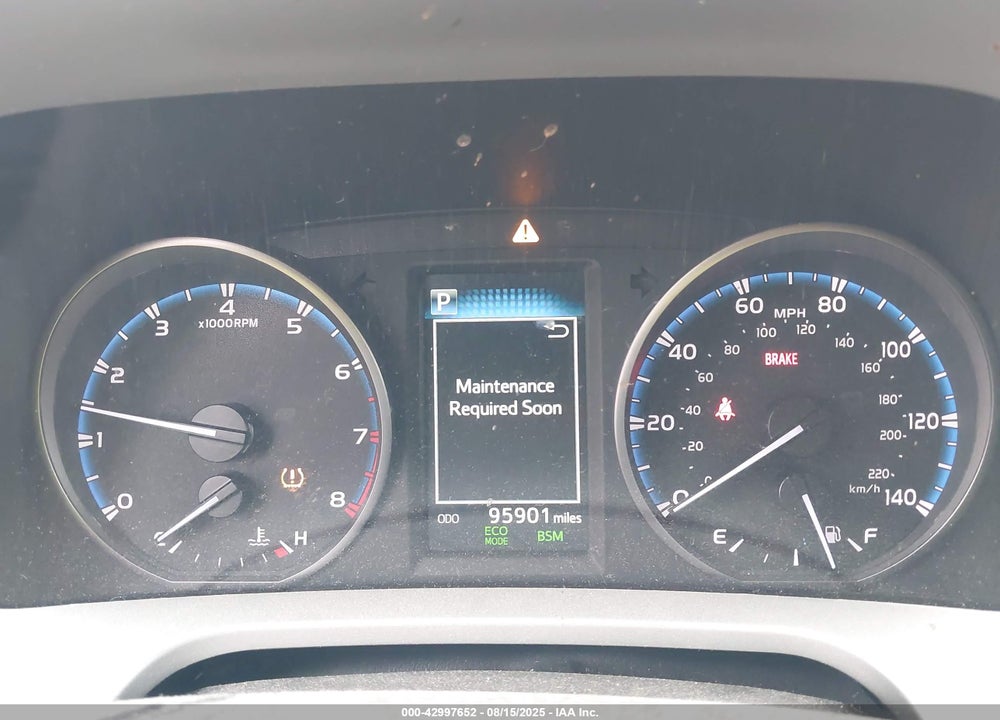 2017 TOYOTA RAV4 VIN: 2T3RFREV8HW666514