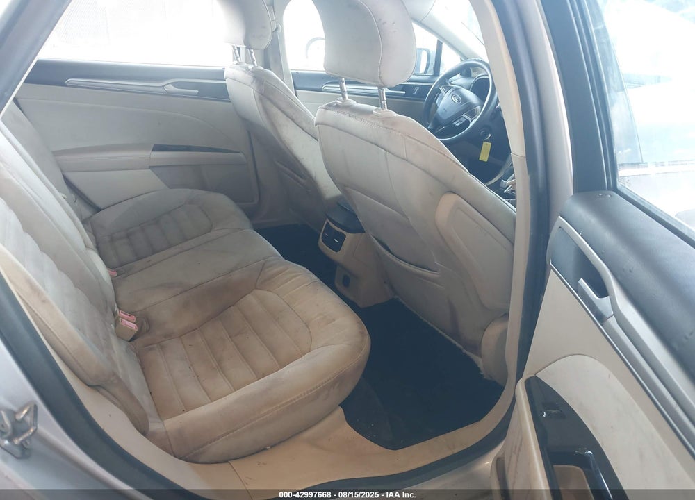 2015 FORD FUSION SE VIN: 1FA6P0HD5F5127874