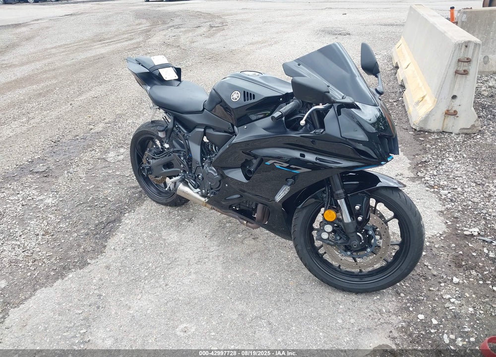 2023 YAMAHA YZFR7 VIN: JYARM38E0PA005485