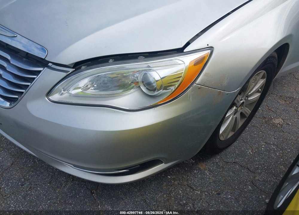 2012 CHRYSLER 200 VIN: 1C3CCBBB6CN278573