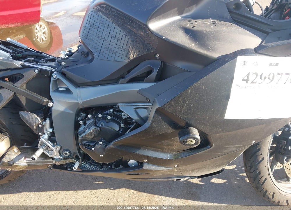 2011 BMW K1300 S VIN: WB1050904BZV94284
