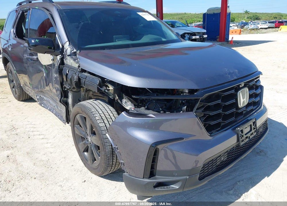 2025 HONDA PILOT VIN: 5FNYG1H93SB044182