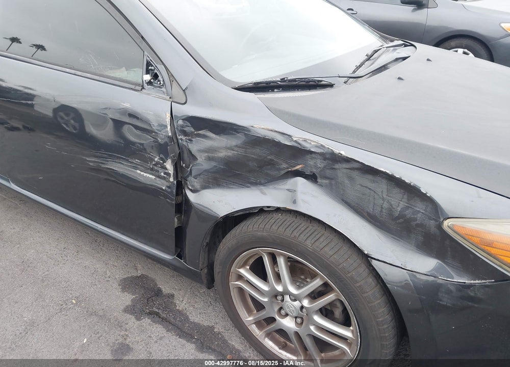 2010 SCION TC VIN: JTKDE3B71A0320632