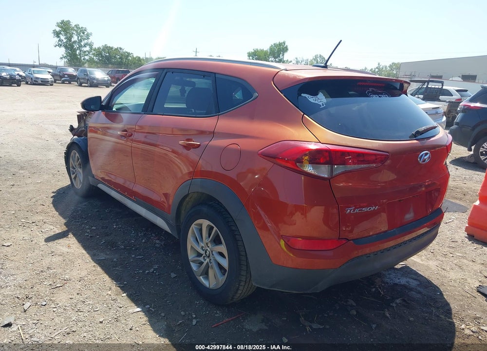 2017 HYUNDAI TUCSON VIN: KM8J33A44HU501147