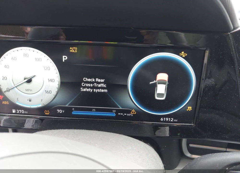 2022 HYUNDAI ELANTRA VIN: 5NPLS4AG0NH061353
