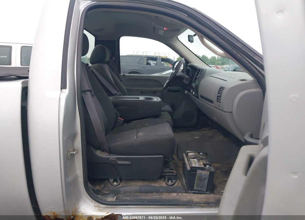 2011 CHEVROLET SILVERADO 1500 WORK TRUCK VIN: 1GCNCPEA7BZ370741