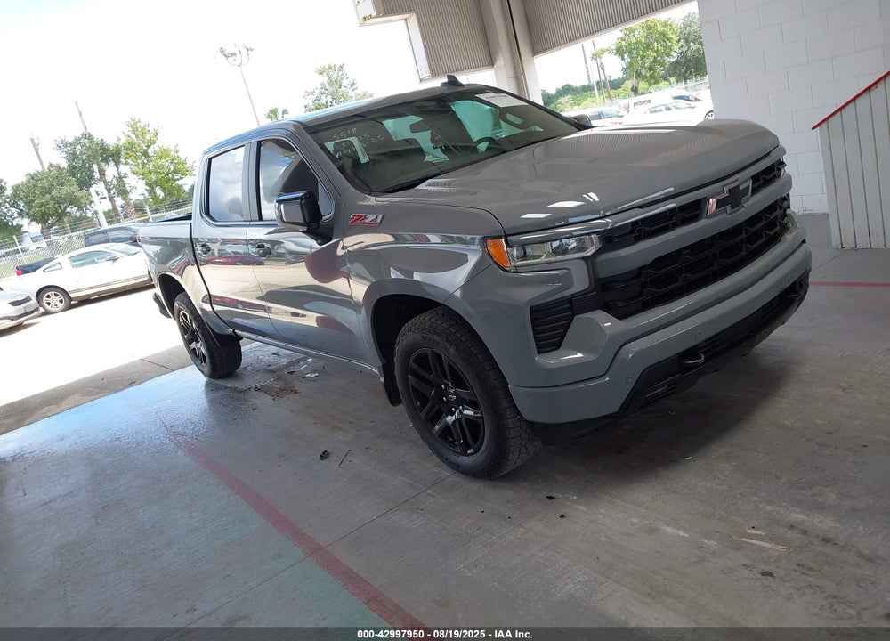 2025 CHEVROLET SILVERADO 1500 4WD SHORT BED RST VIN: 1GCUKEE88SZ111093