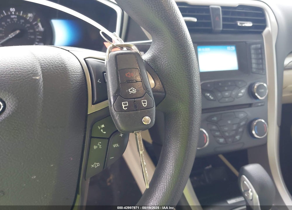 2015 FORD FUSION VIN: 3FA6P0LU2FR185350
