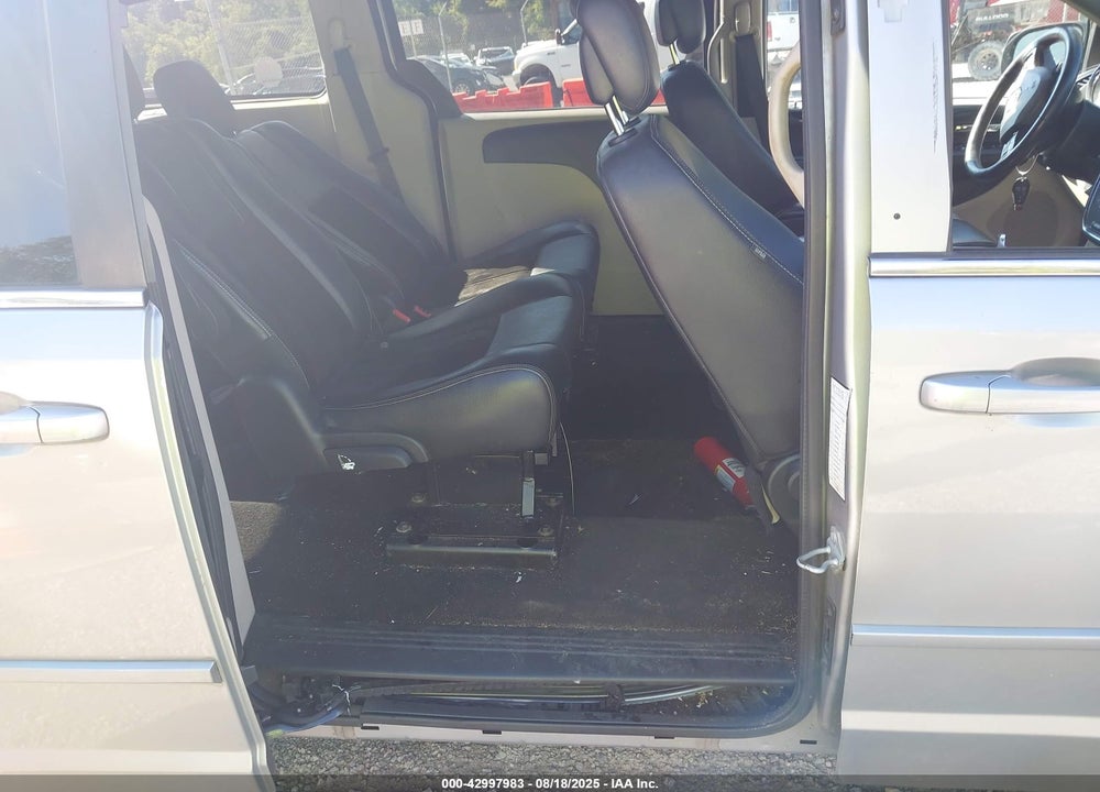 2017 DODGE GRAND CARAVAN SXT VIN: 2C4RDGCG4HR731125