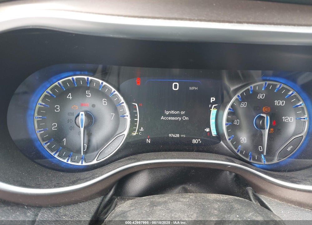 2017 CHRYSLER PACIFICA VIN: 2C4RC1EG8HR821696