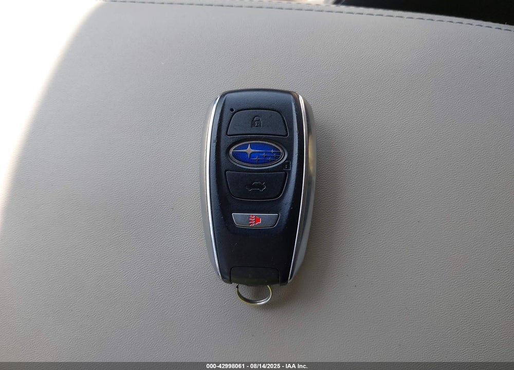 2020 SUBARU ASCENT VIN: 4S4WMAHDXL3430886