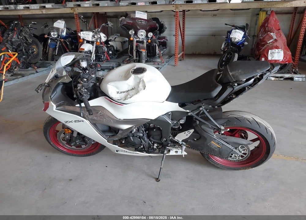2025 KAWASAKI ZX636 K VIN: JKBZXJJ19SA026695