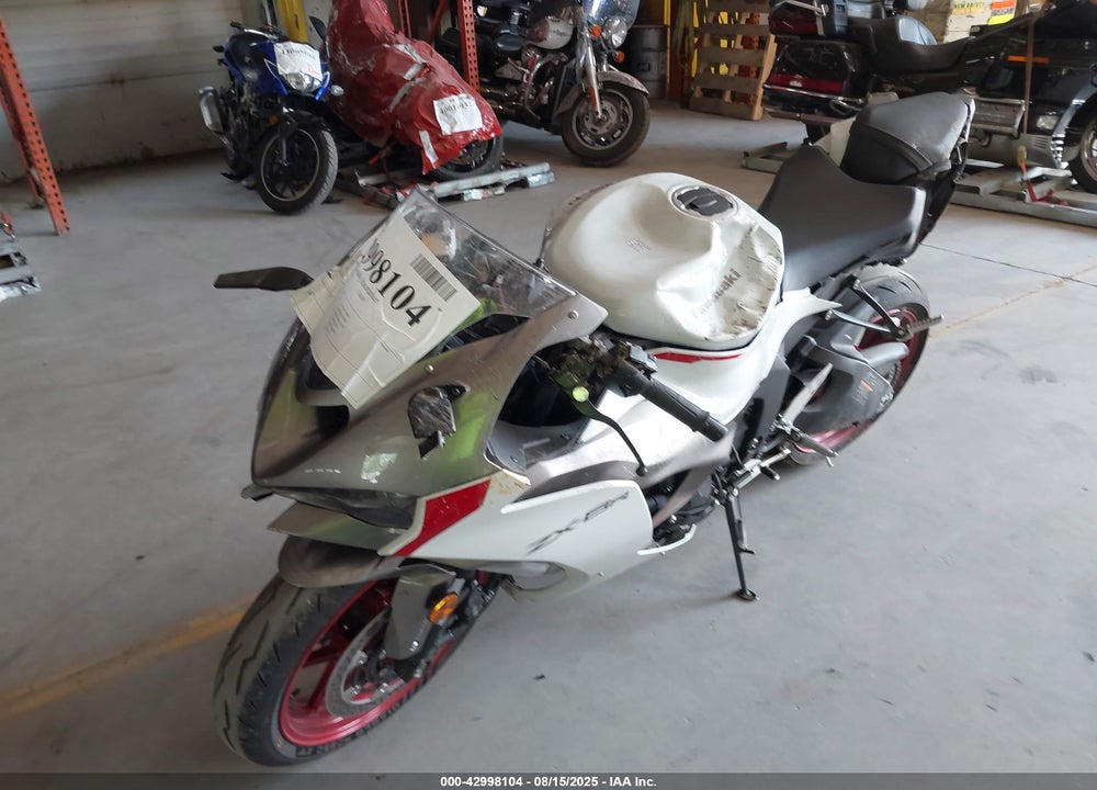2025 KAWASAKI ZX636 K VIN: JKBZXJJ19SA026695