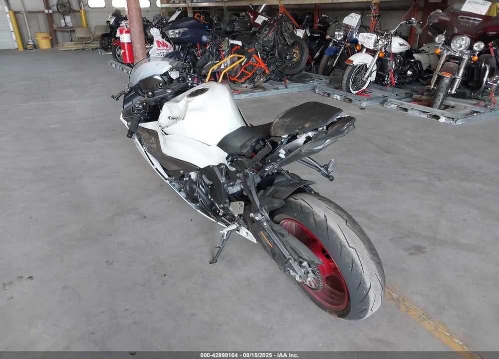 2025 KAWASAKI ZX636 K VIN: JKBZXJJ19SA026695