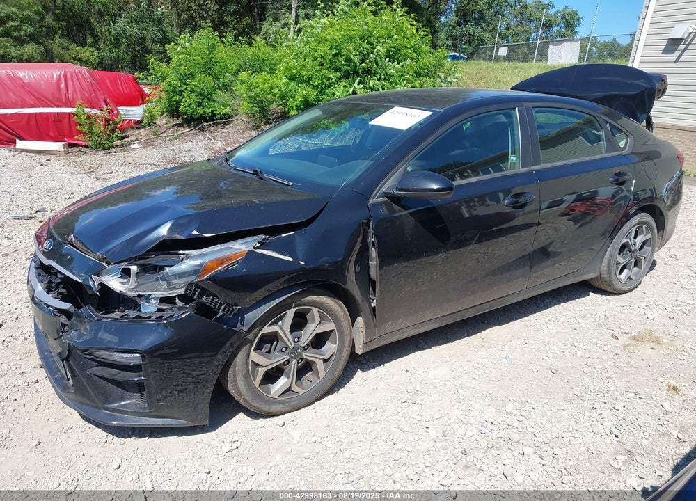 2021 KIA FORTE VIN: 3KPF24AD0ME411926