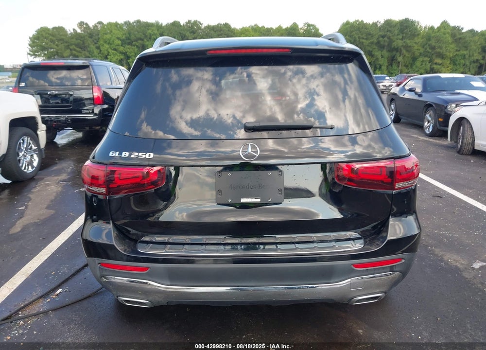 2021 MERCEDES-BENZ GLB-CLASS VIN: W1N4M4GB7MW077092