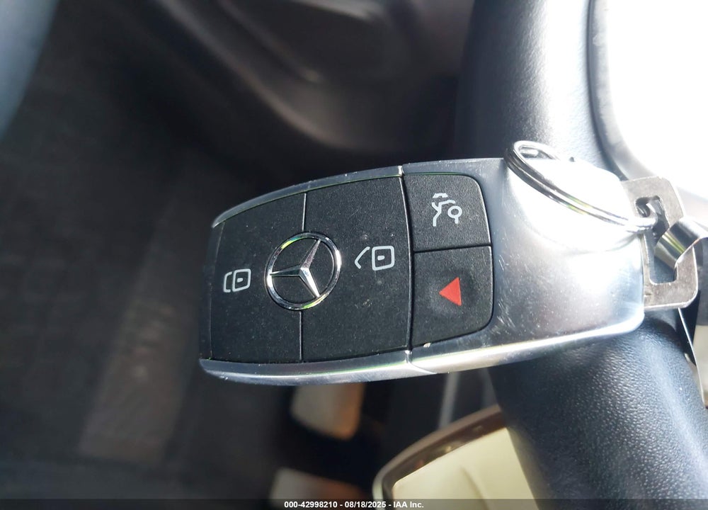 2021 MERCEDES-BENZ GLB-CLASS VIN: W1N4M4GB7MW077092