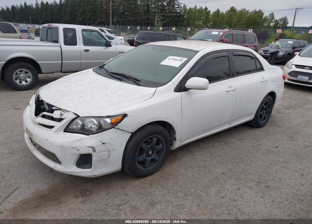 2011 TOYOTA COROLLA LE VIN: 2T1BU4EE8BC605272